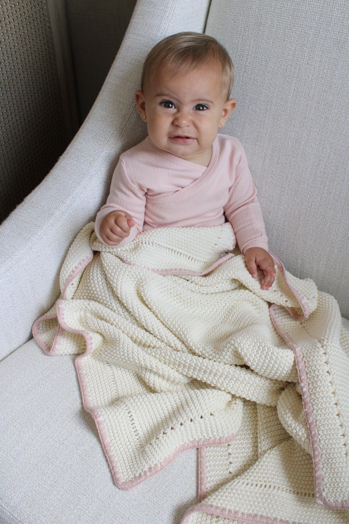 Blush Trim Knitted Blanket