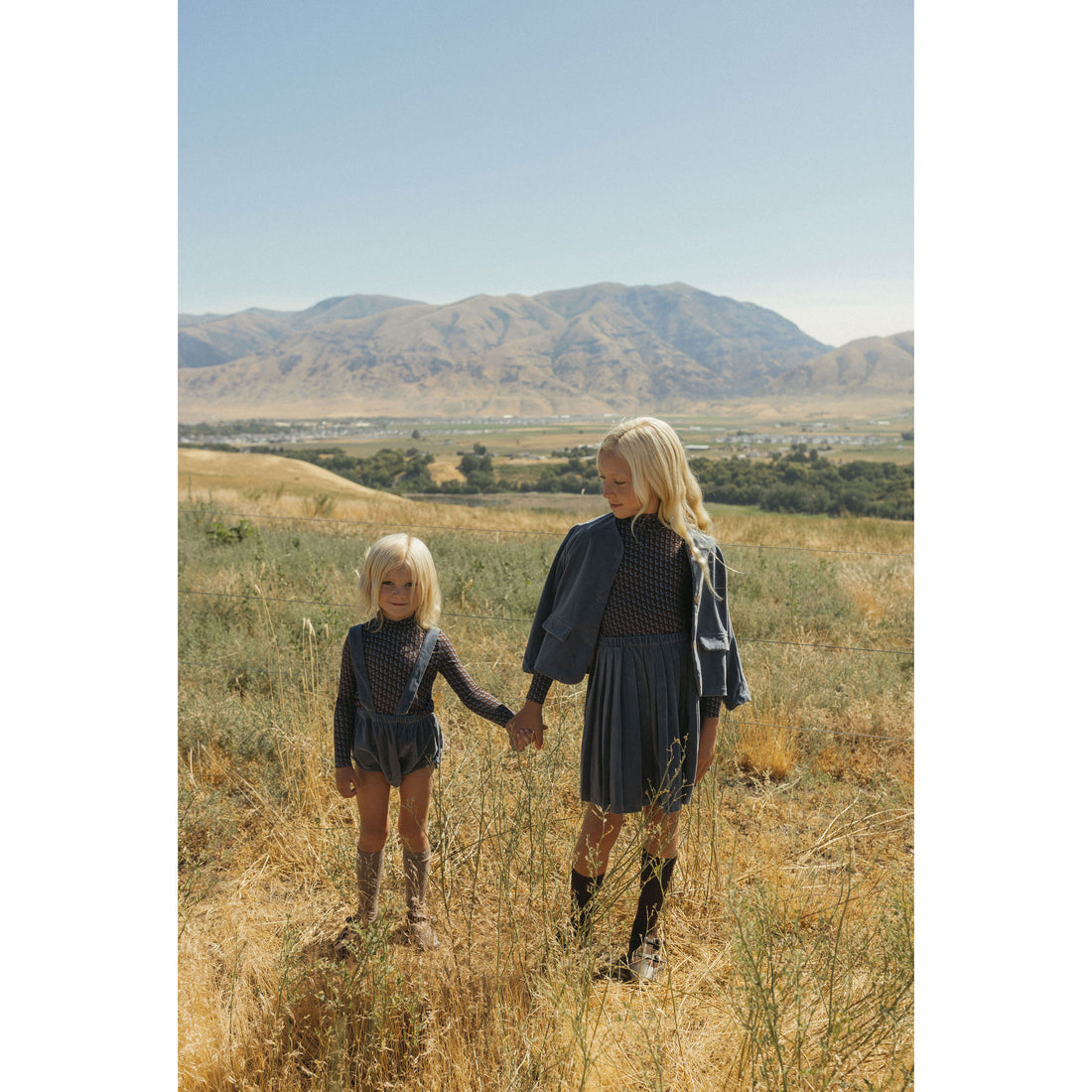 LBL66B Ladida Blue velvet bloomers with suspenders