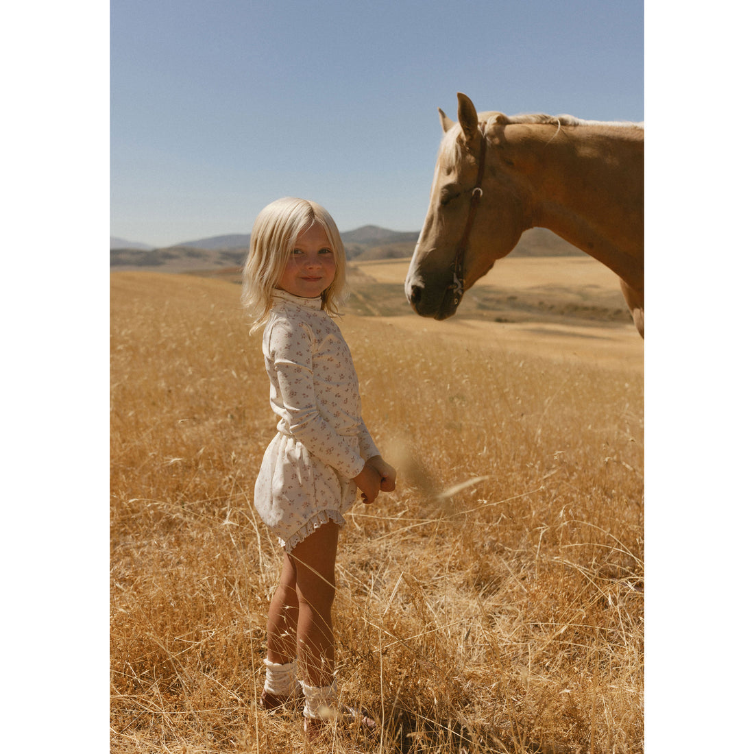 LBL53A Ladida Floral printed turtleneck