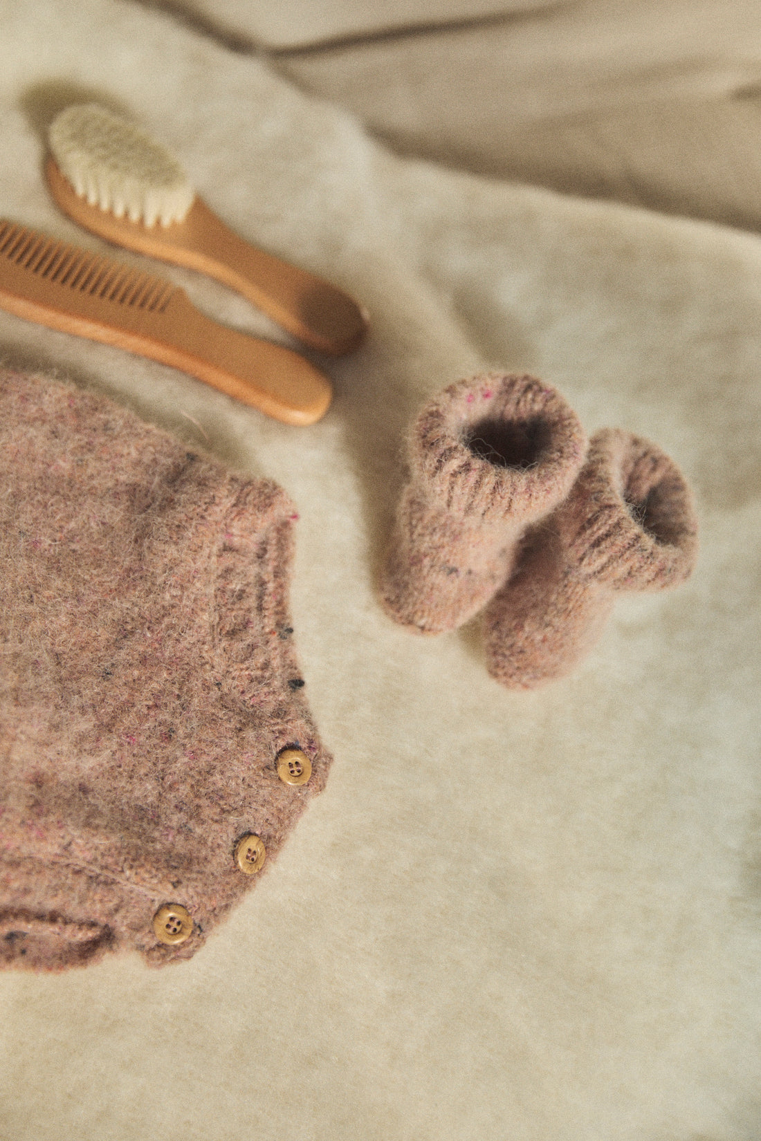 Birinit Light Pink Knit Booties