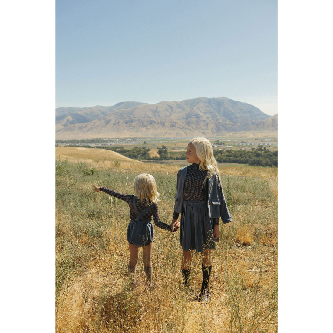 LBL66B Ladida Blue velvet bloomers with suspenders