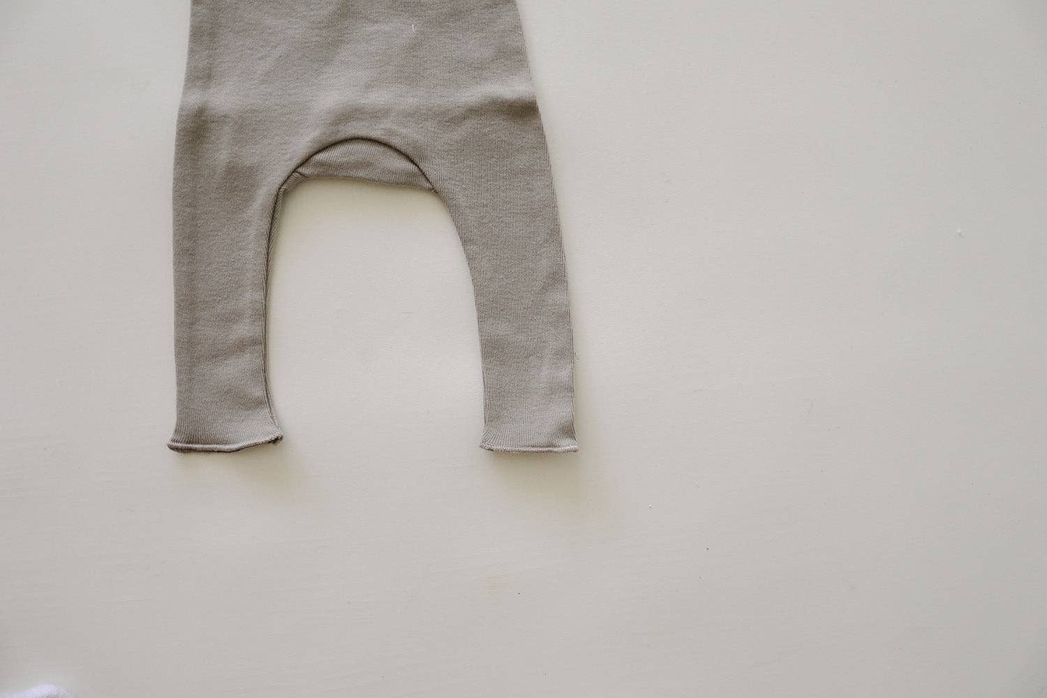 High Belly Pant Taupe 6-12 mo