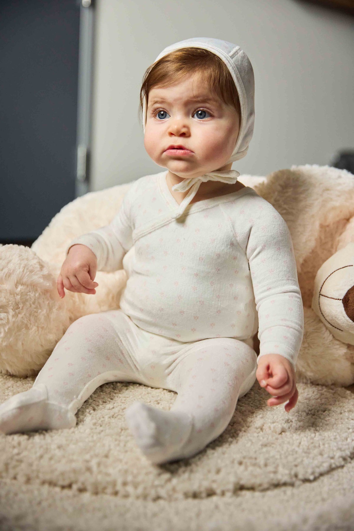 Velour Printed Footie And Bonnet - White - Pink Print