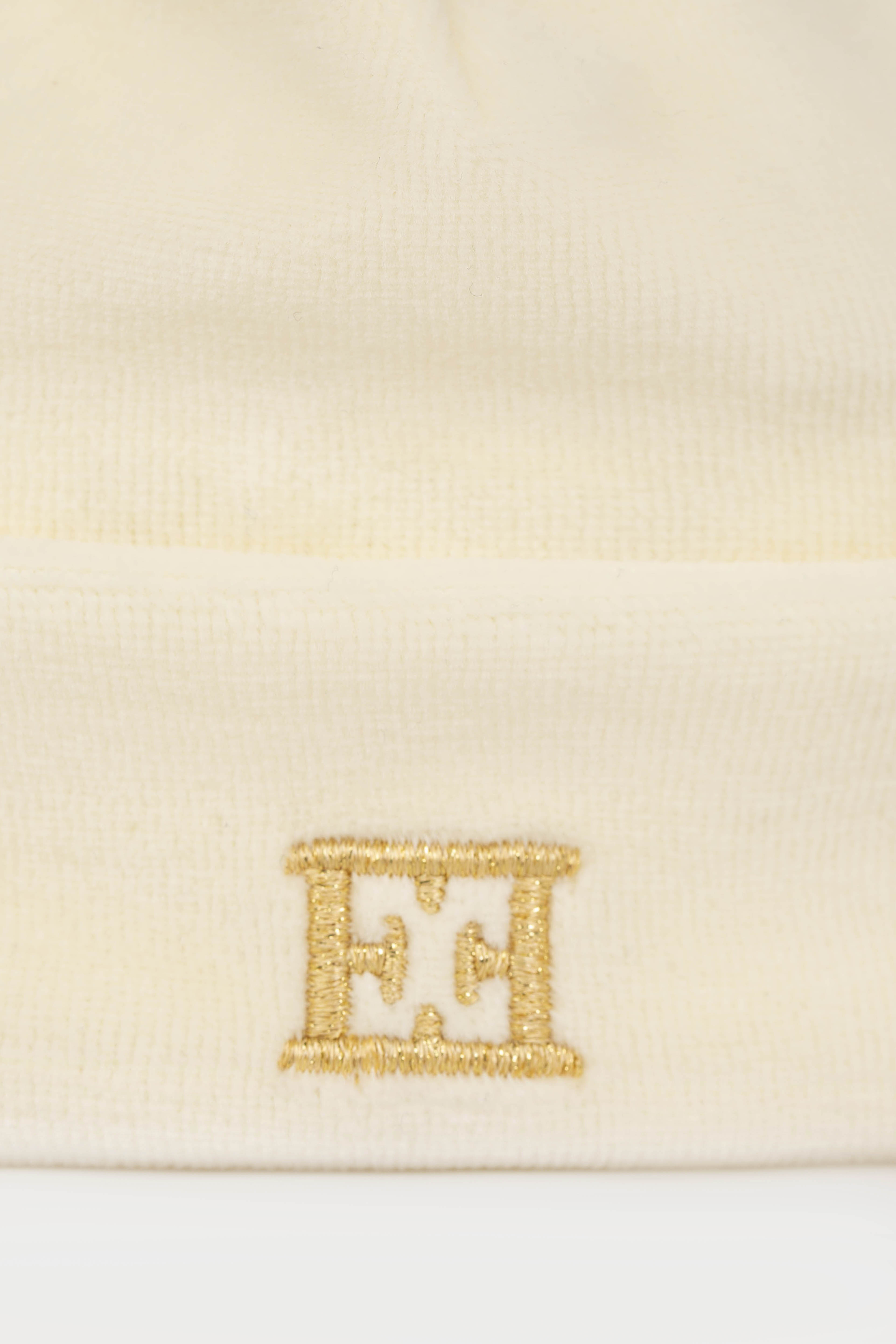 NEWBORN LOGO HAT