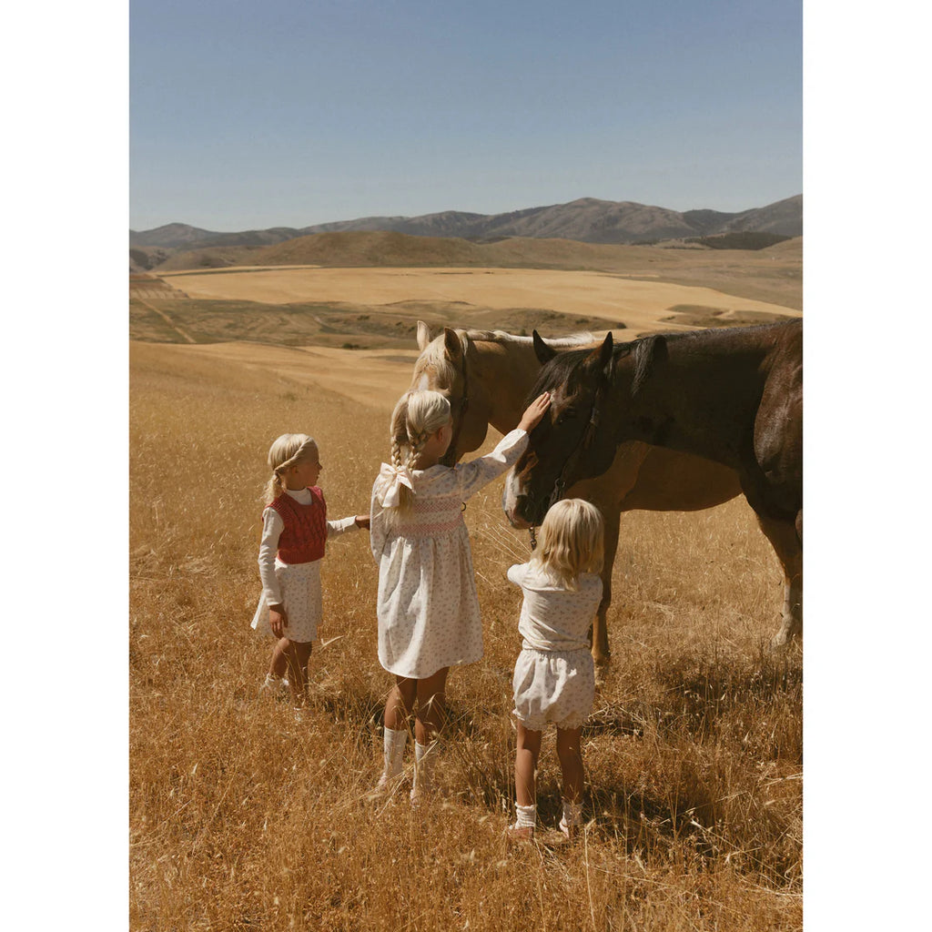 LBL13 Ladida White pleated skirt with flower print and lace trim