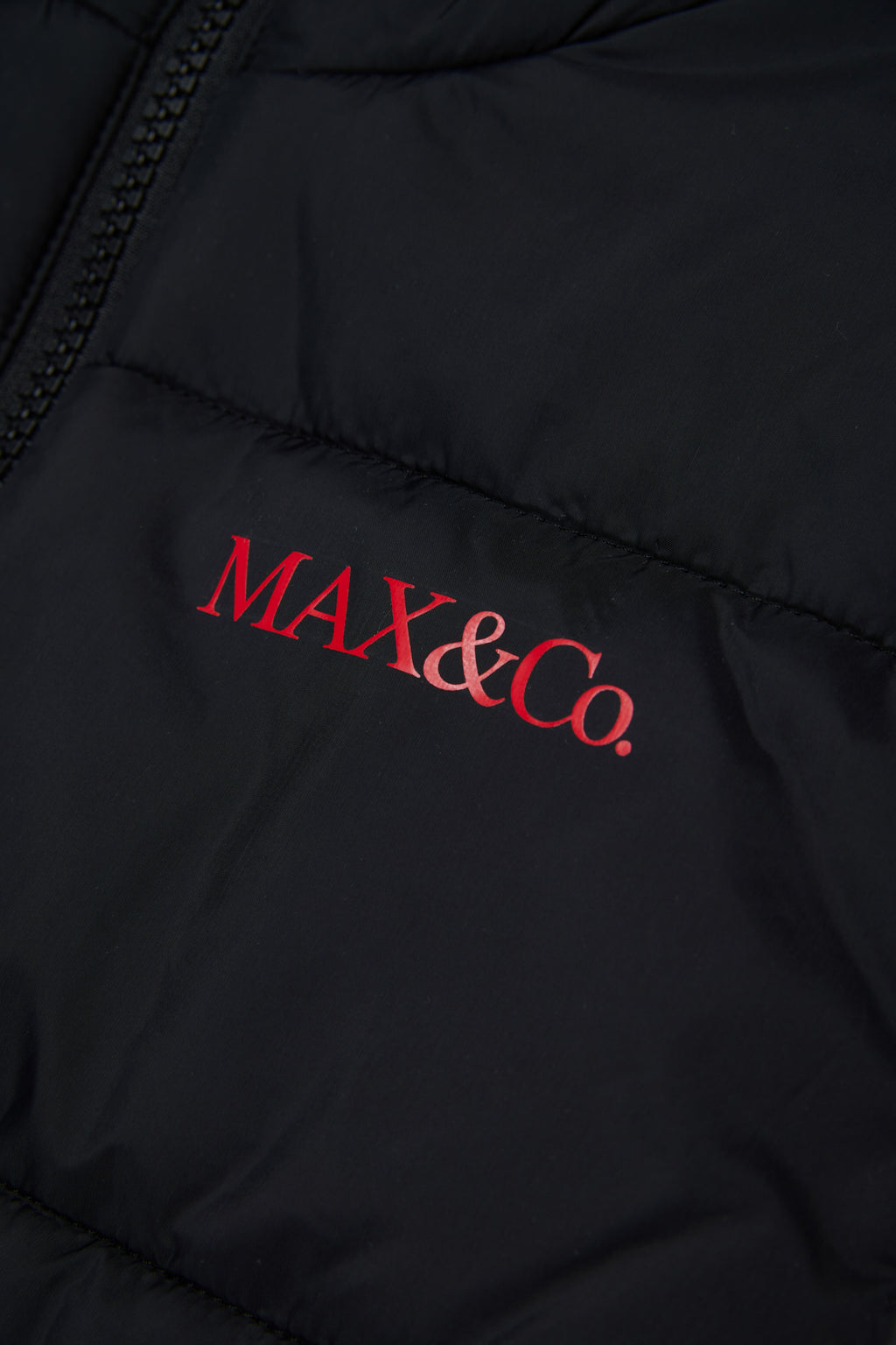 NYLON PUFFER VEST WITH ELASTICATED WAIST