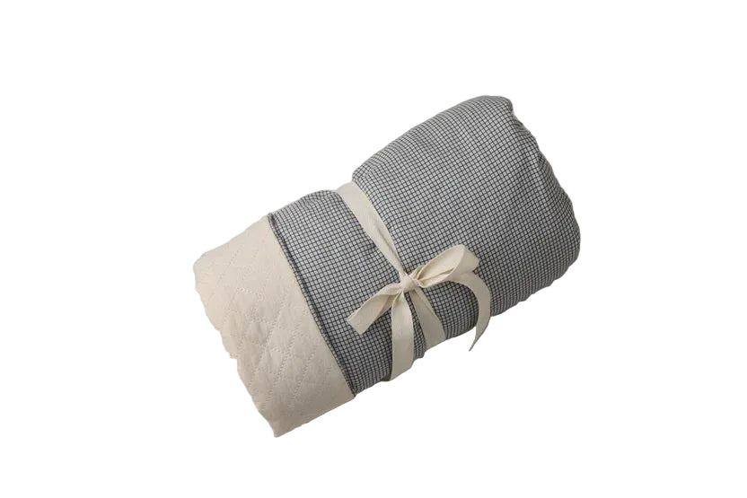 Quilted blanket in Ink Checkered
