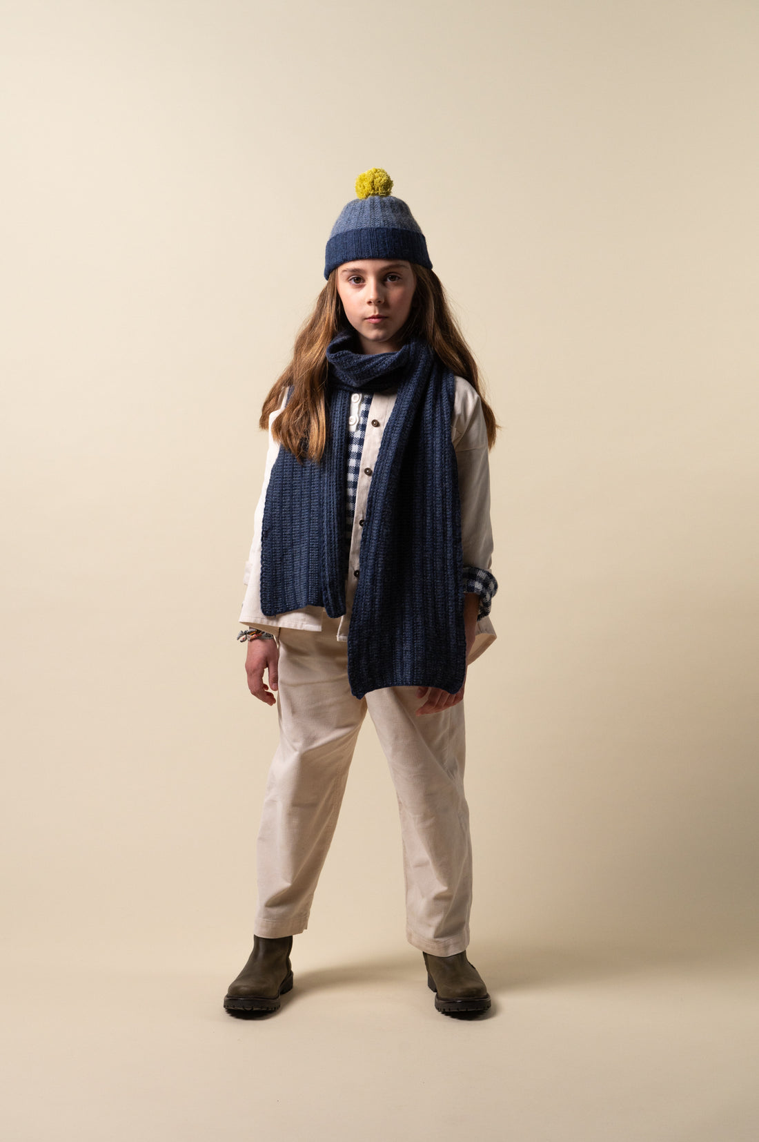 Gorro de punto azul Birinit