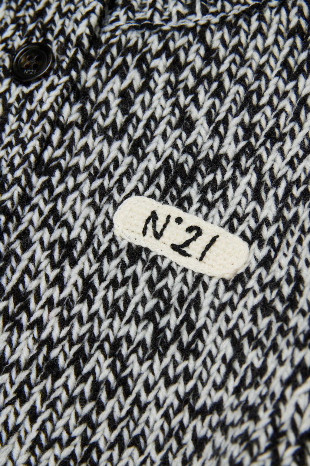 HALF BUTTONED FUNNEL NECK SPECKLED SWEATER - BLACK