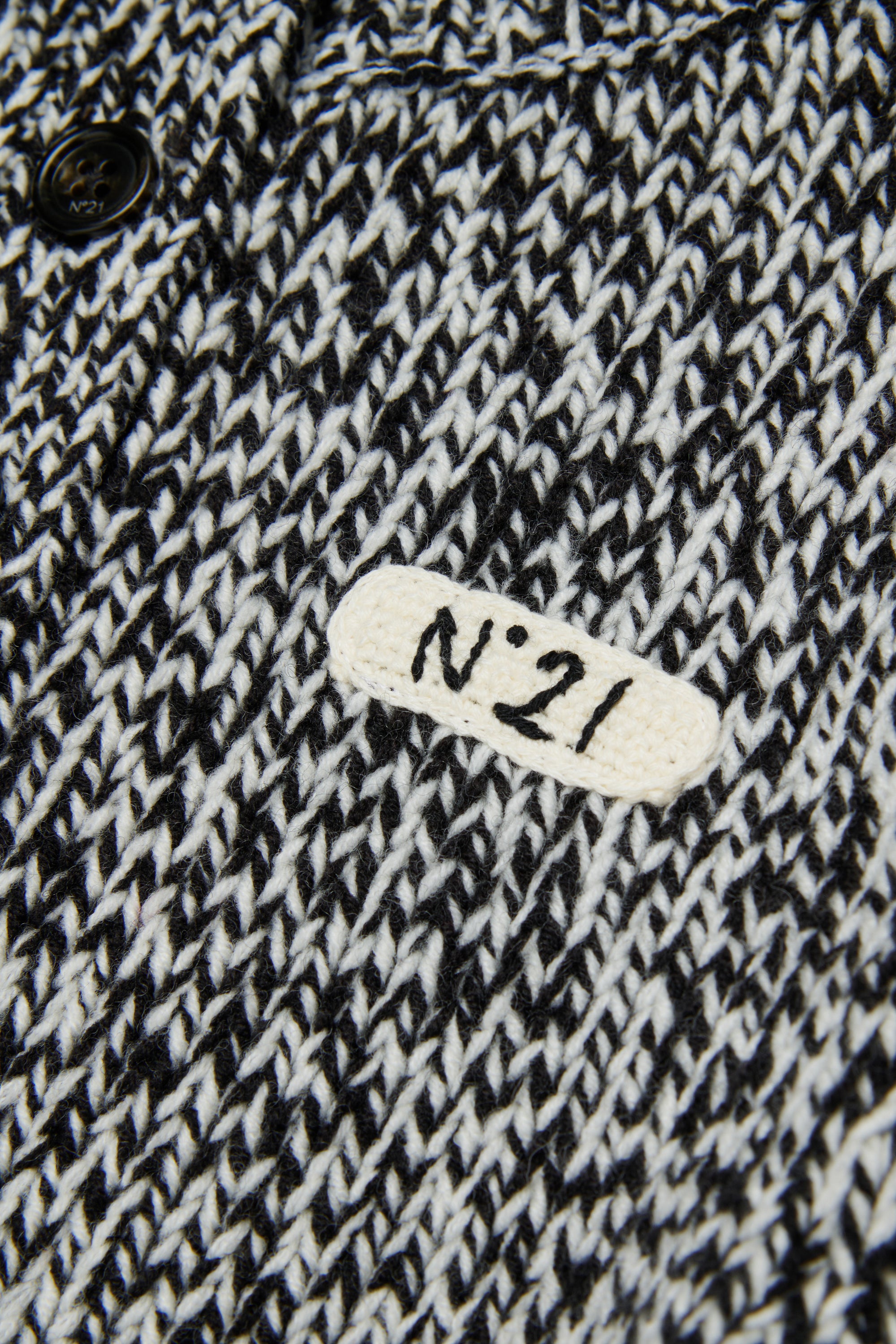 HALF BUTTONED FUNNEL NECK SPECKLED SWEATER - BLACK
