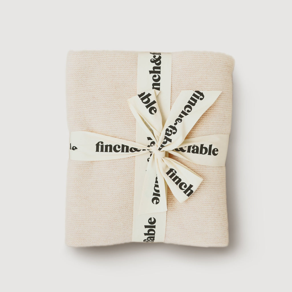 Manta de punto Finch and Fable