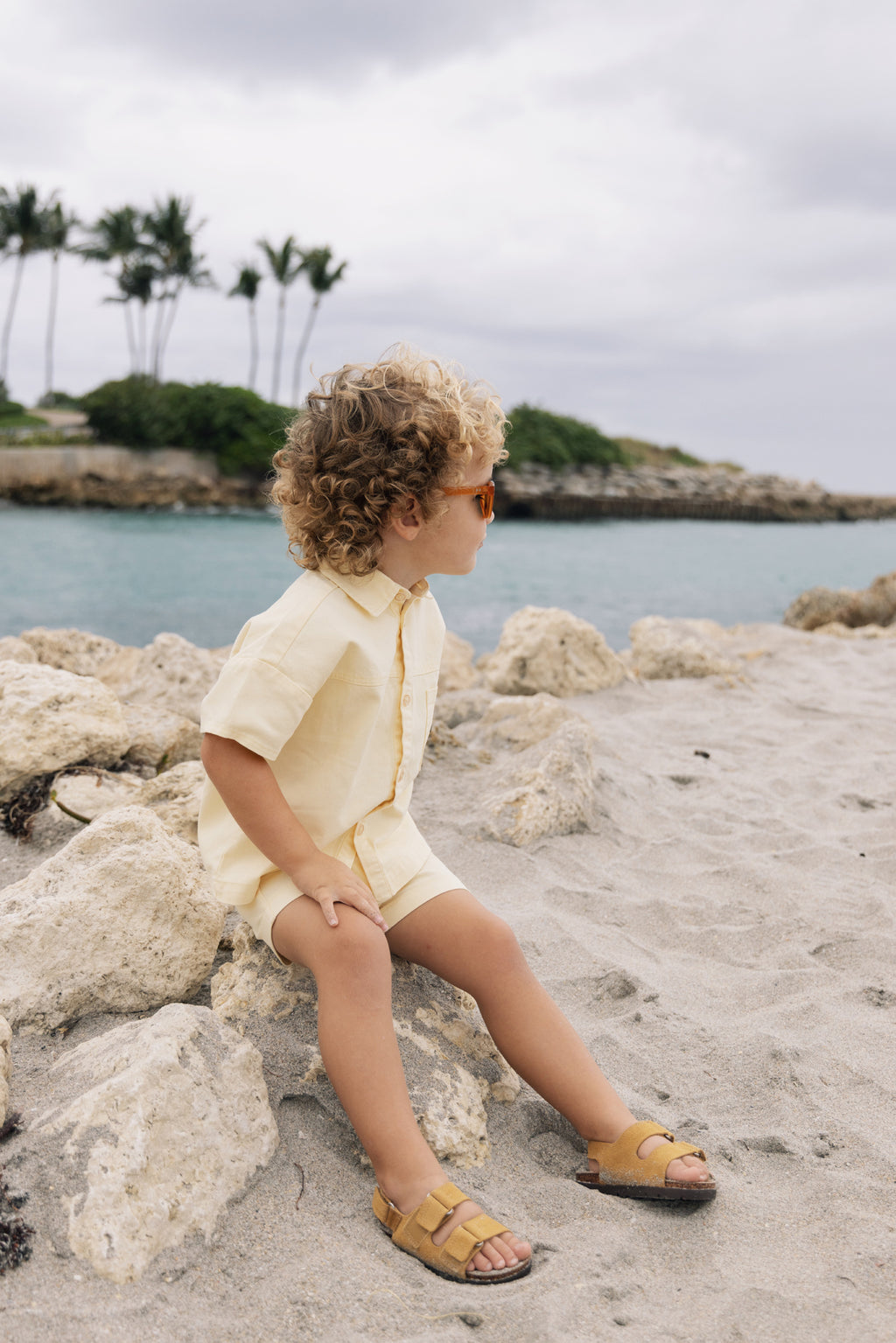 DENIM SHORTS YELLOW DENIM