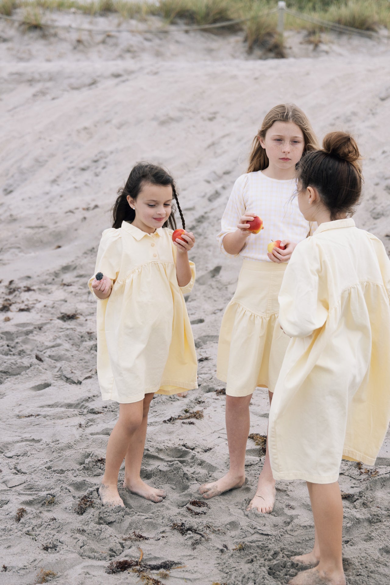 DENIM YOKE SKIRT YELLOW DENIM