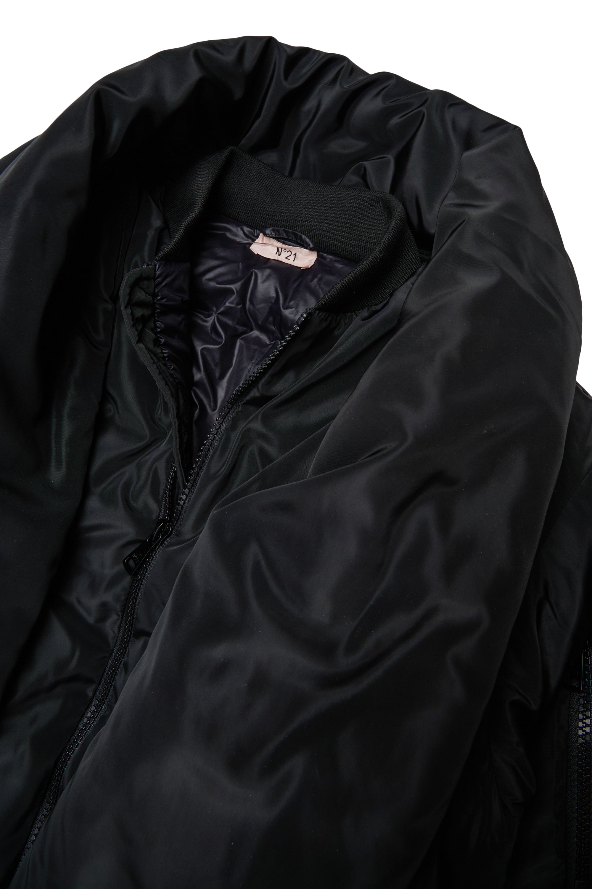 SHORT PUFFER JACKET WITH ATTACHED SCARF - BLACK